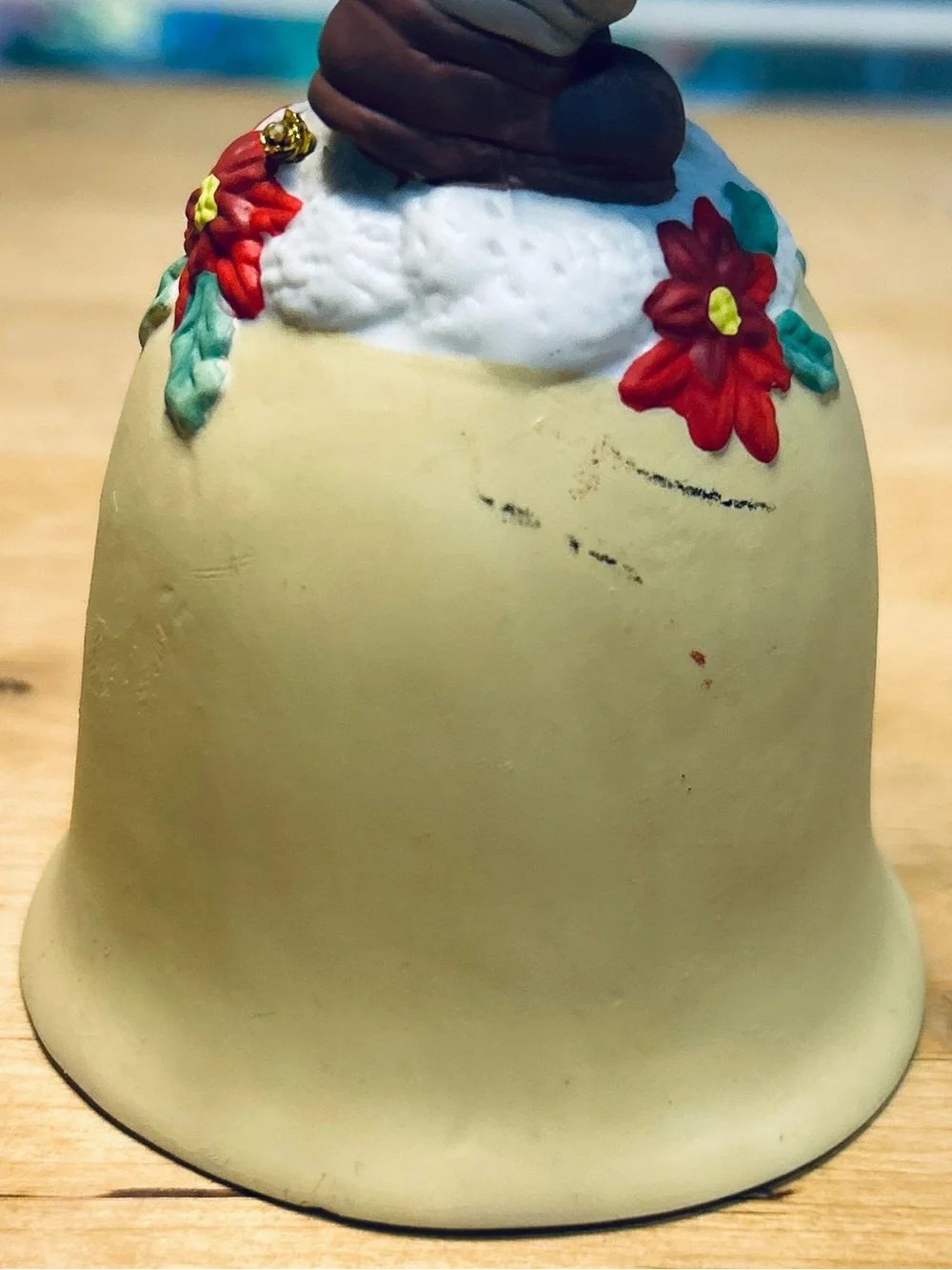 Vtg The Heritage Mint Ltd Holiday Collection Porcelain Christmas Bell 1998 Girl